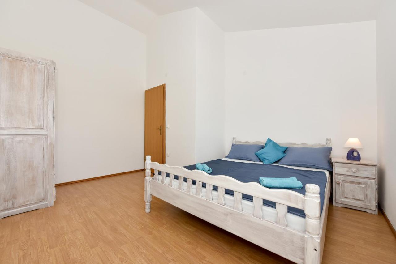 Apartments Krepo Vir Εξωτερικό φωτογραφία