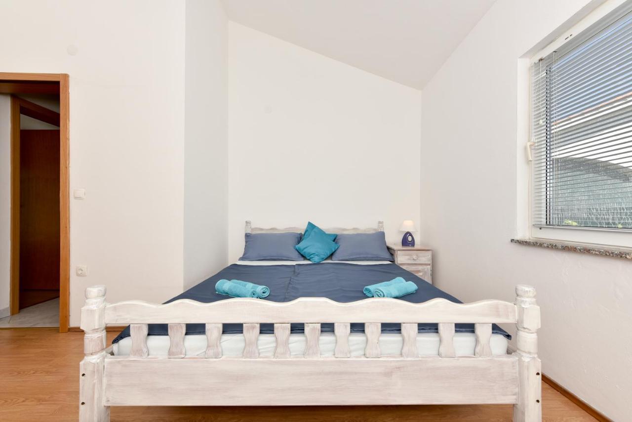 Apartments Krepo Vir Εξωτερικό φωτογραφία