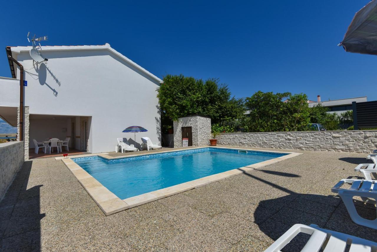 Apartments Krepo Vir Εξωτερικό φωτογραφία