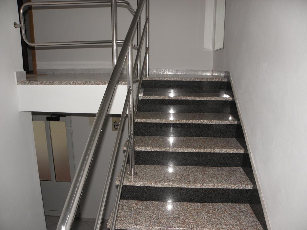 Apartments Krepo Vir Εξωτερικό φωτογραφία